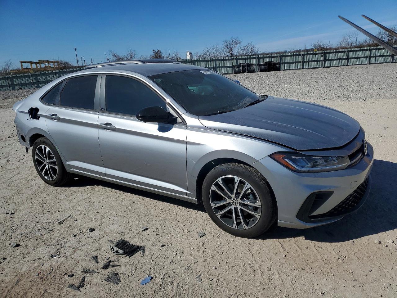 2025 VOLKSWAGEN JETTA SPORT photo 4