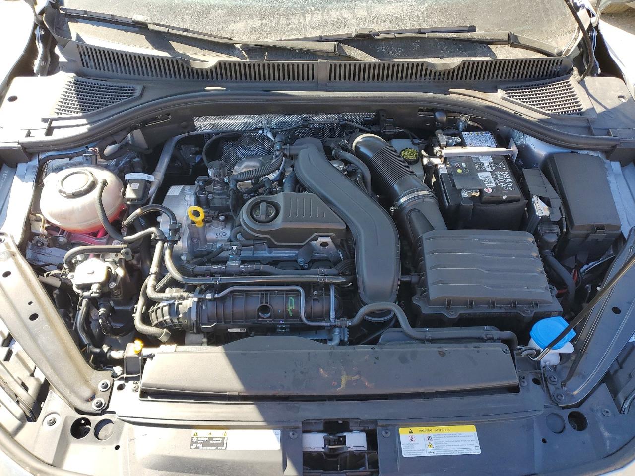 2025 VOLKSWAGEN JETTA SPORT photo 11