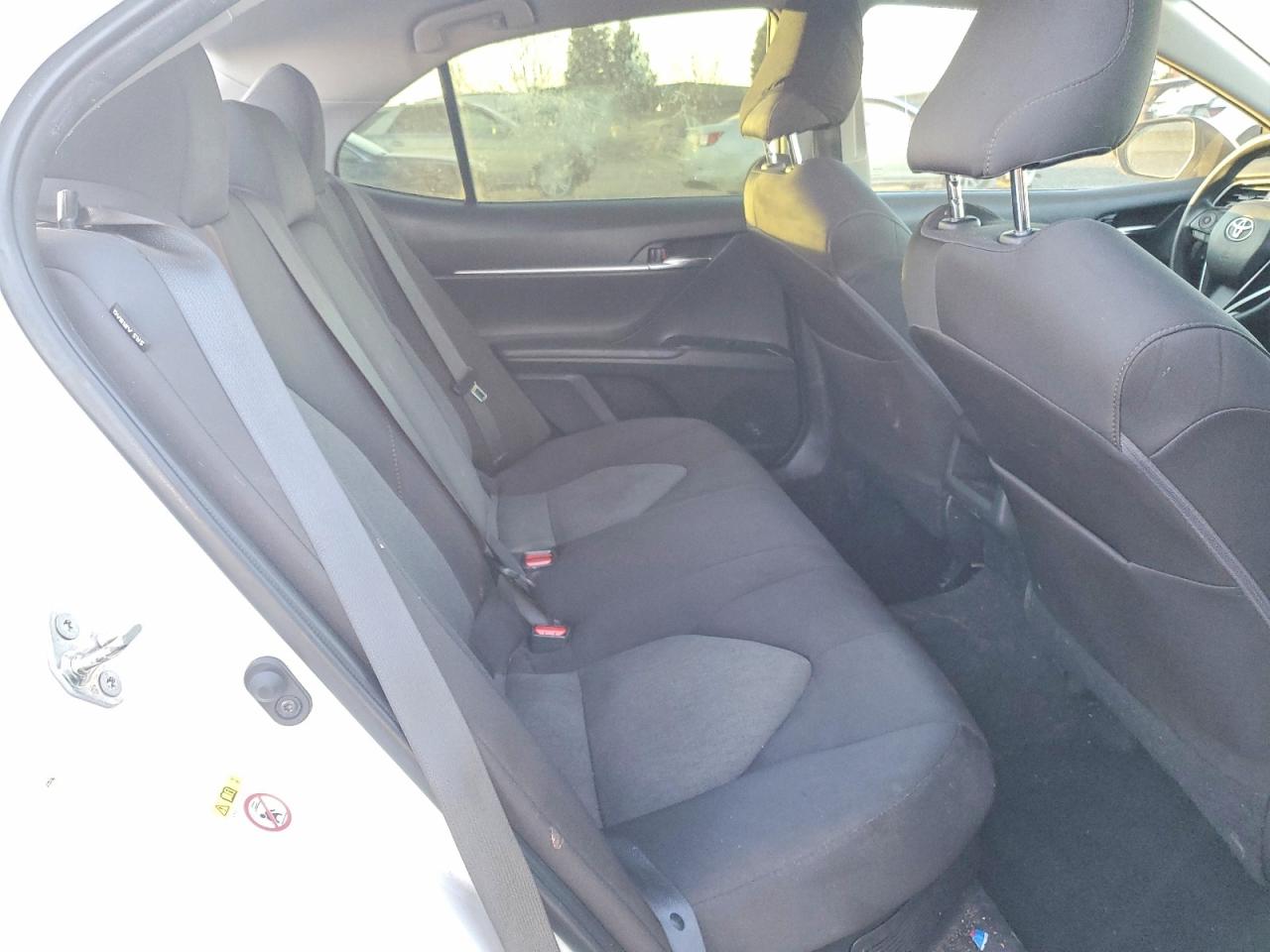 2019 TOYOTA CAMRY photo 10