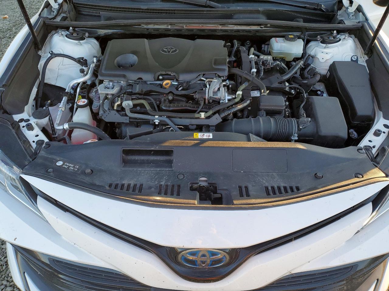 2019 TOYOTA CAMRY photo 11