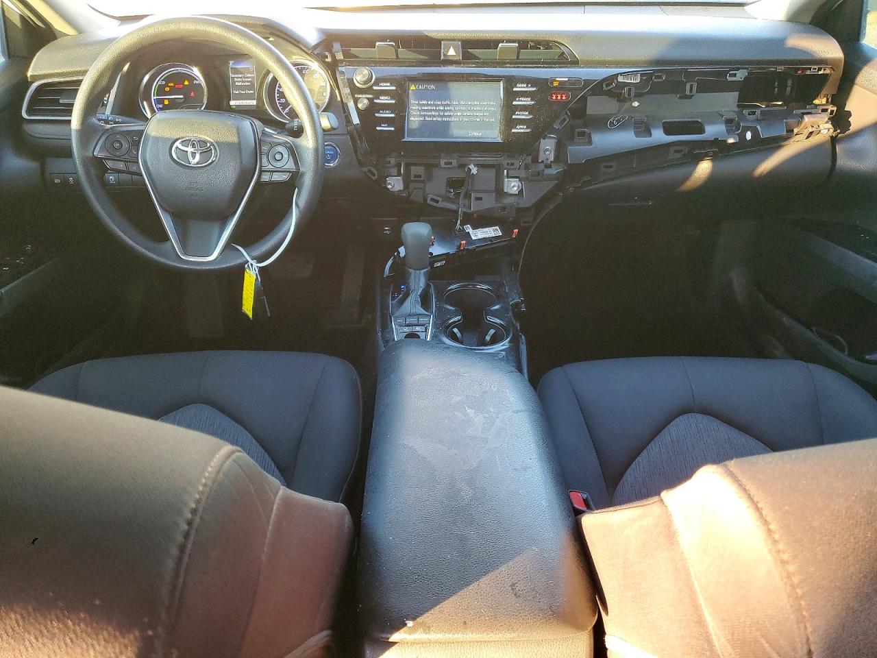 2019 TOYOTA CAMRY photo 8