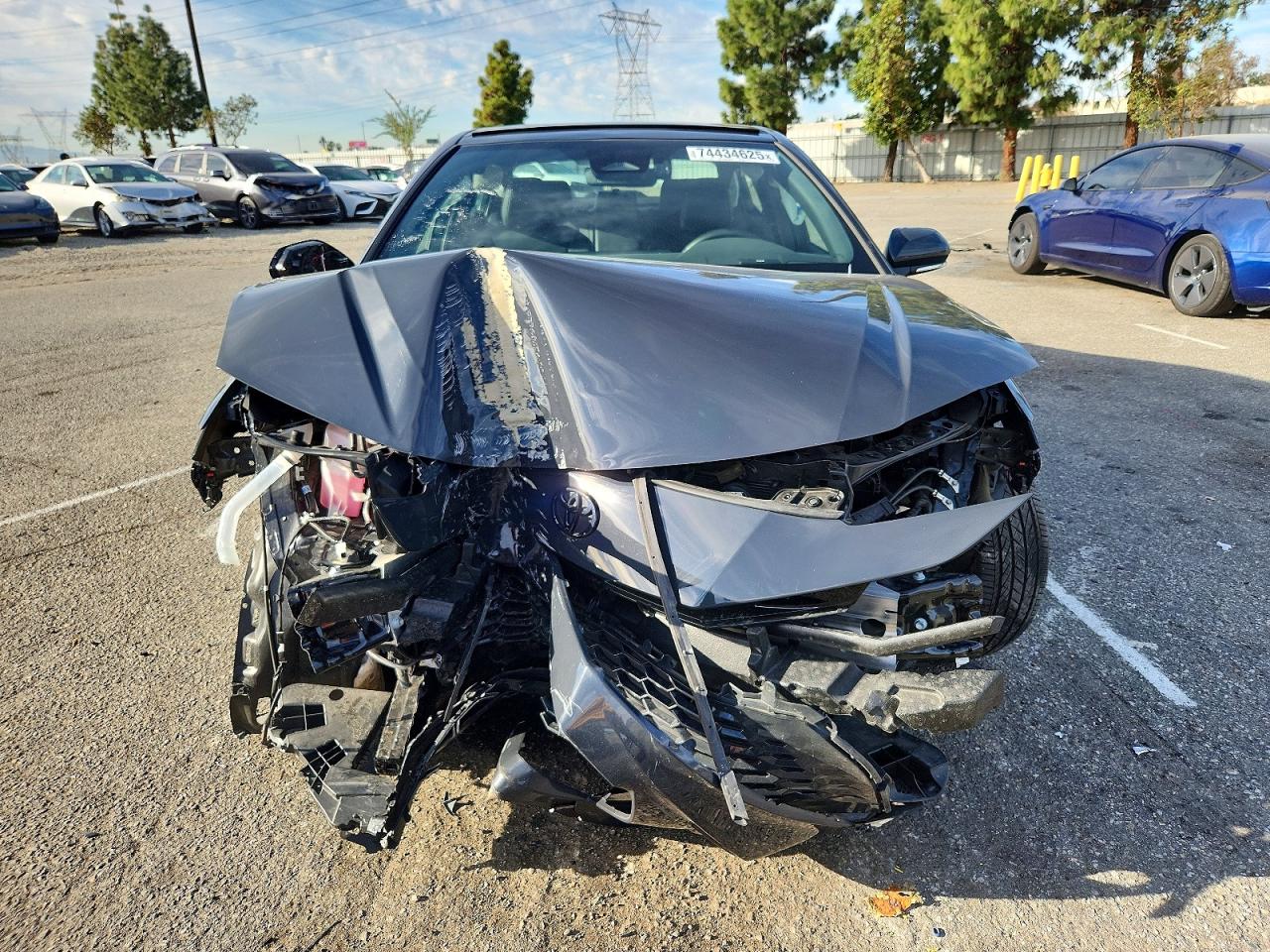 2025 TOYOTA CAMRY XSE photo 5