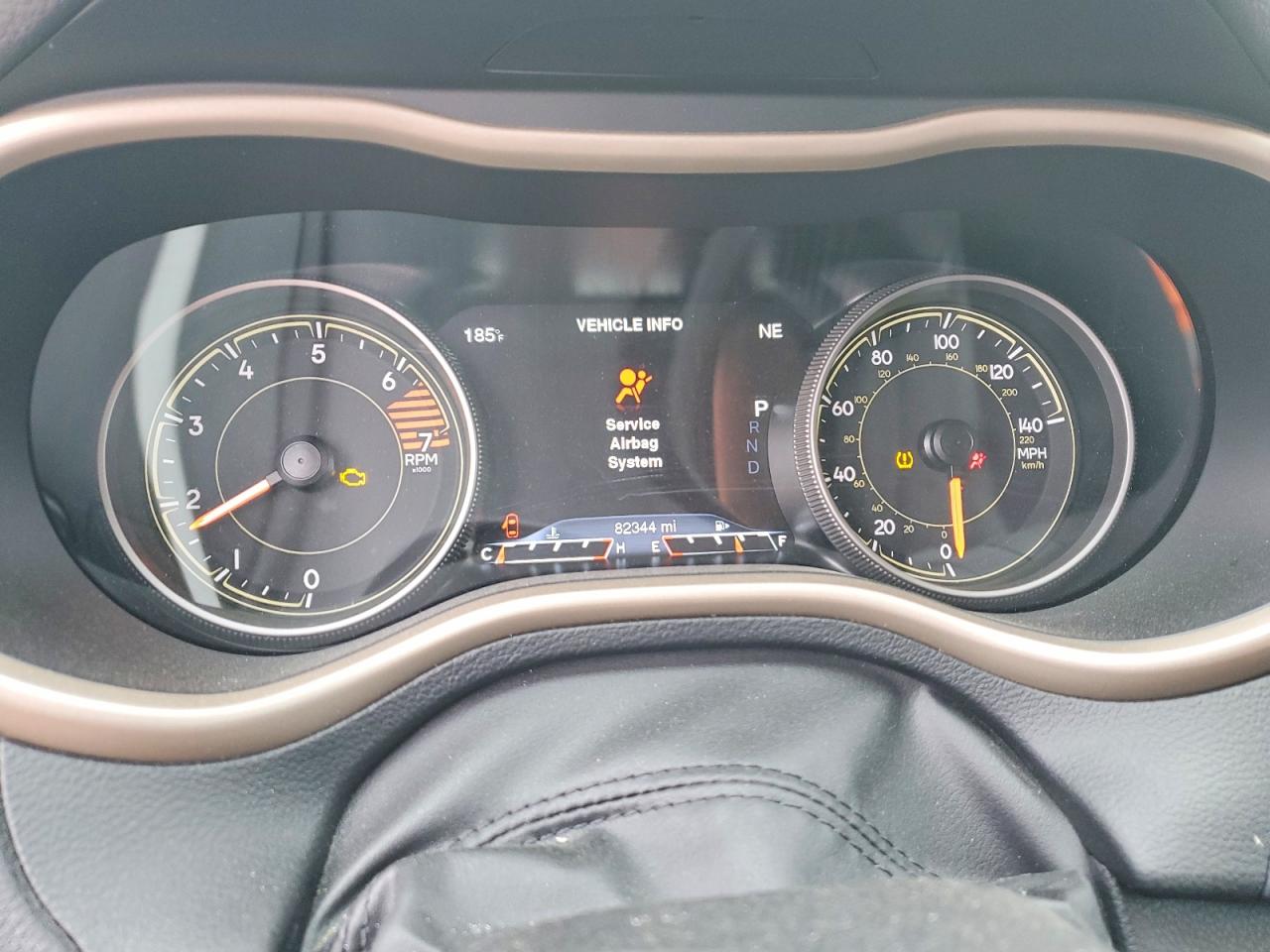 2018 JEEP CHEROKEE LIMITED photo 9