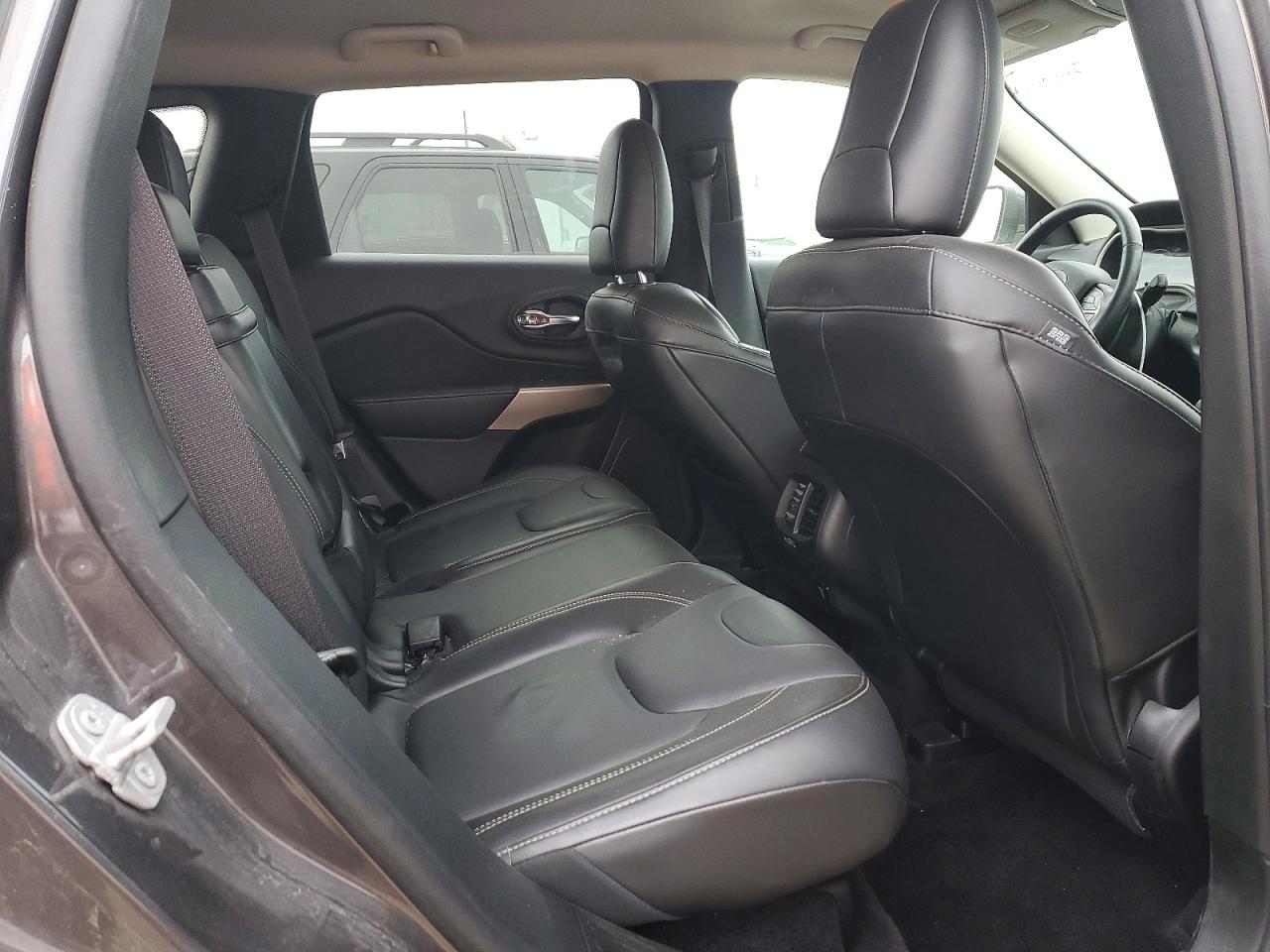 2018 JEEP CHEROKEE LIMITED photo 11