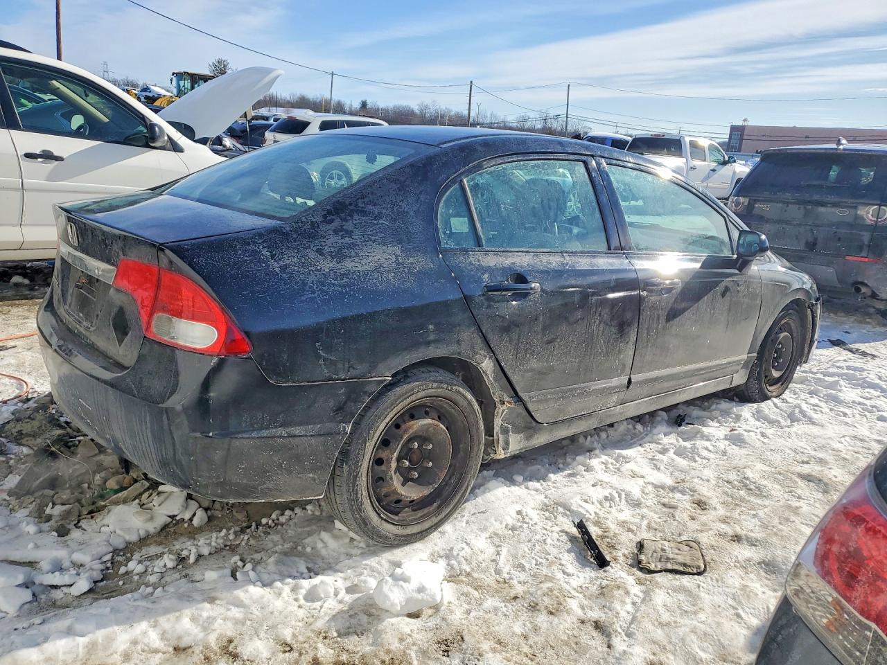 2011 HONDA CIVIC LX photo 5