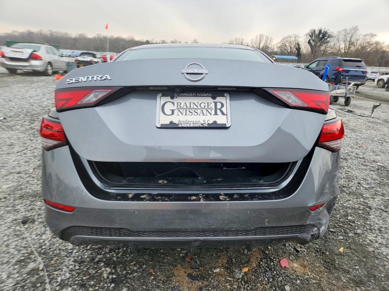 2025 NISSAN SENTRA S photo 11