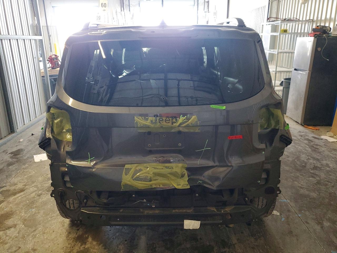 2019 JEEP RENEGADE LATITUDE photo 16