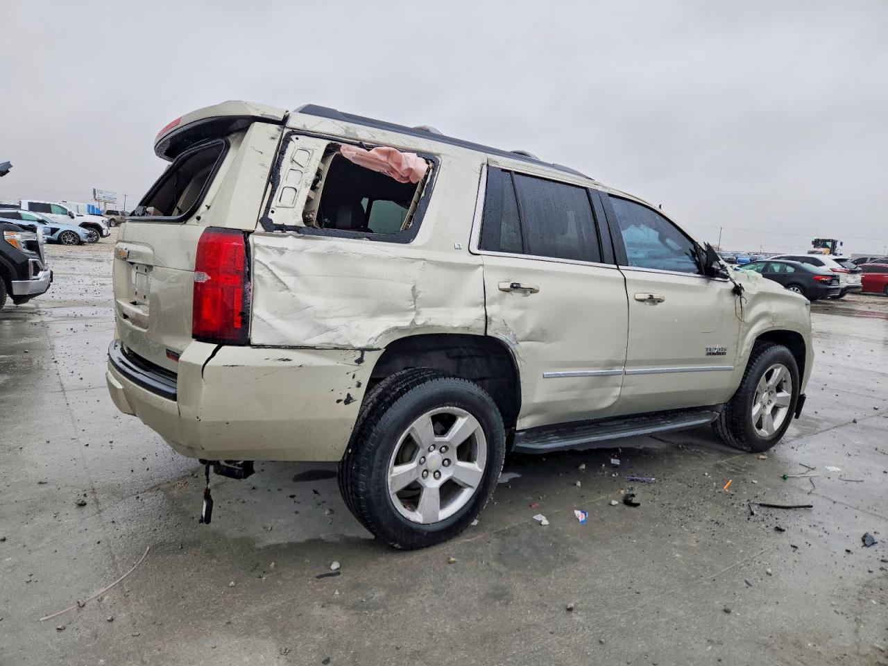 2017 CHEVROLET TAHOE C1500 LT photo 5