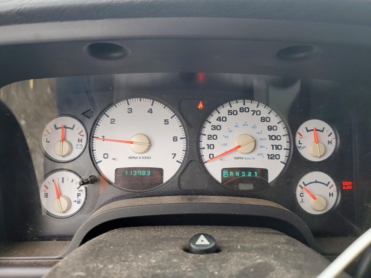 2004 DODGE RAM 1500 ST photo 9