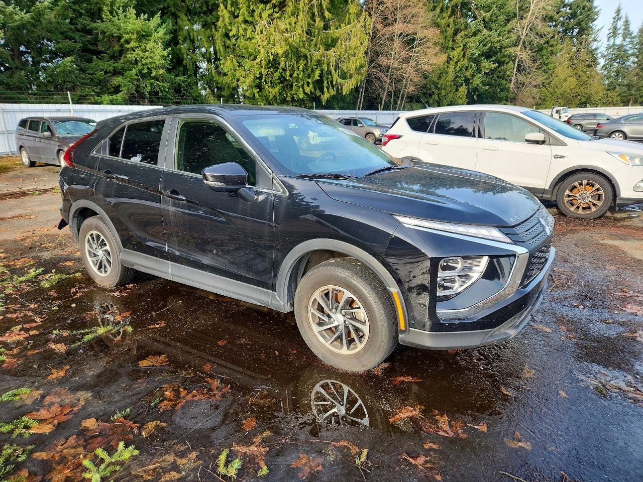 2023 MITSUBISHI ECLIPSE CROSS ES photo 7