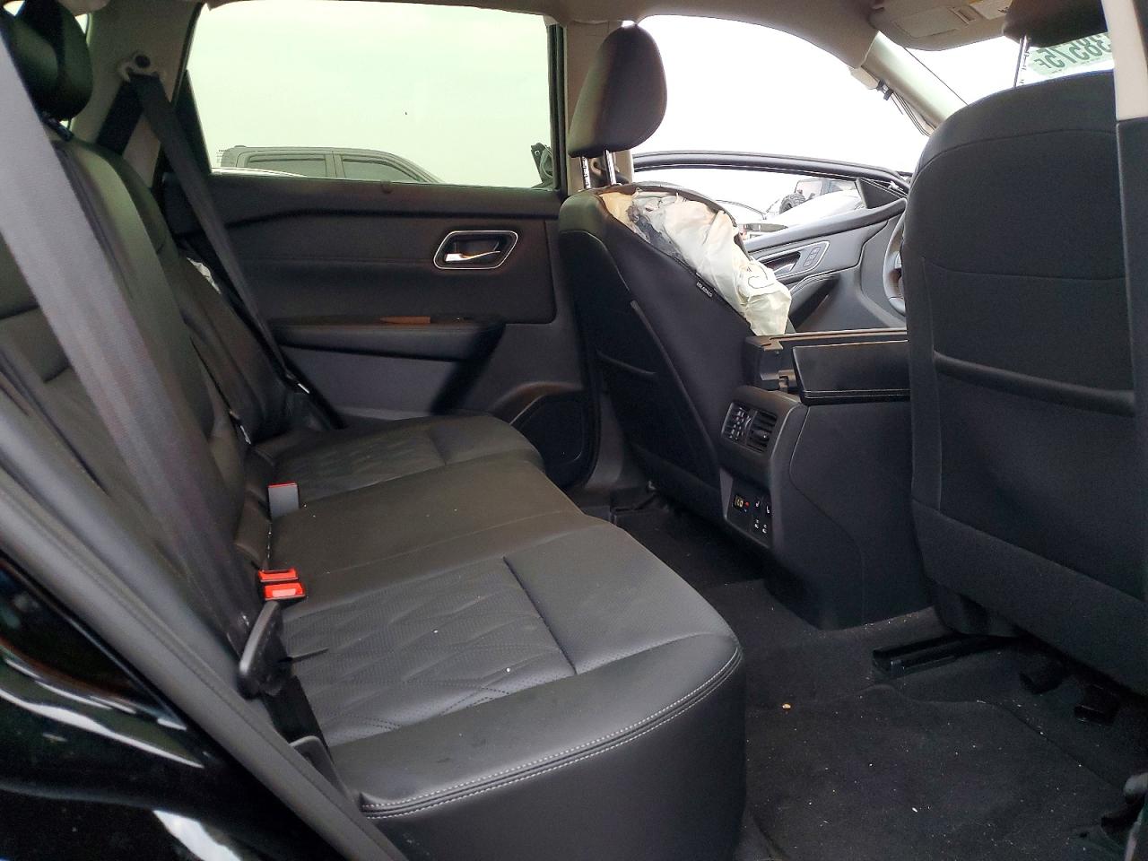 2025 NISSAN ROGUE PLATINUM photo 21