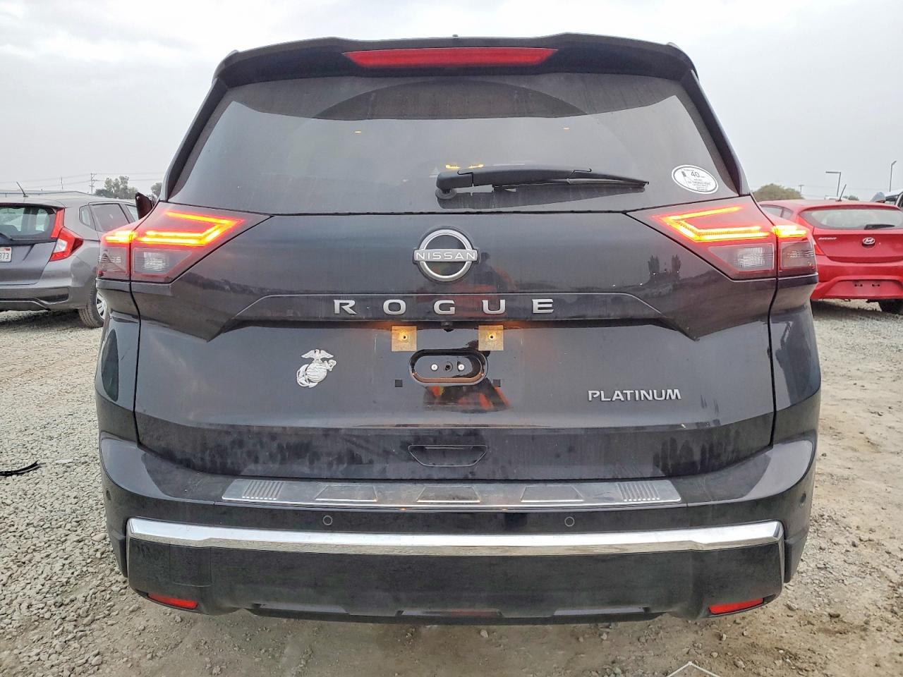 2025 NISSAN ROGUE PLATINUM photo 11