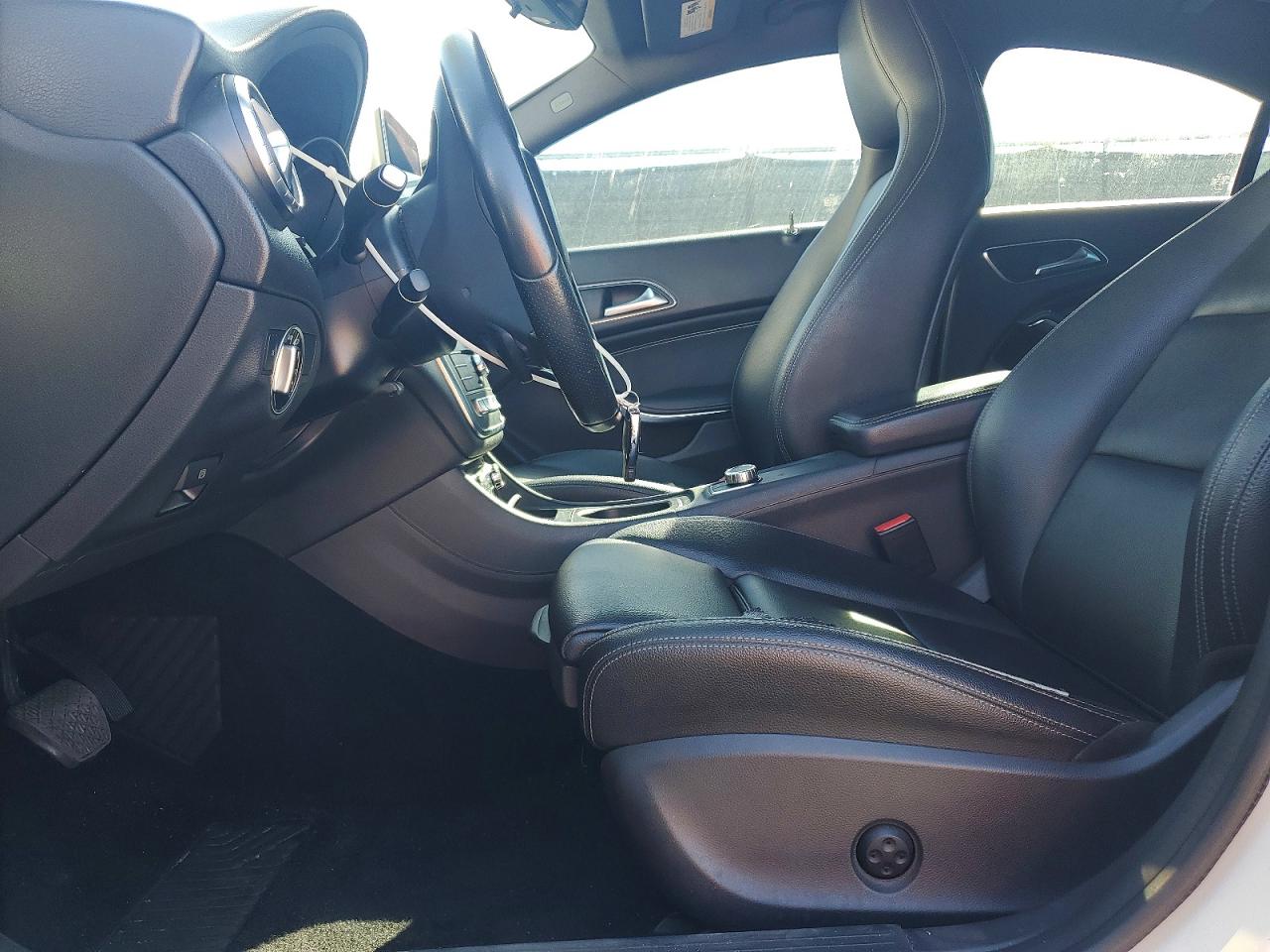 2018 MERCEDES-BENZ CLA 250 photo 13