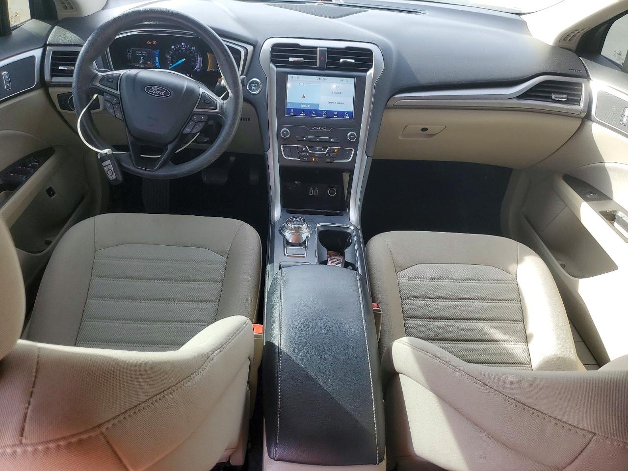 2020 FORD FUSION SE photo 15