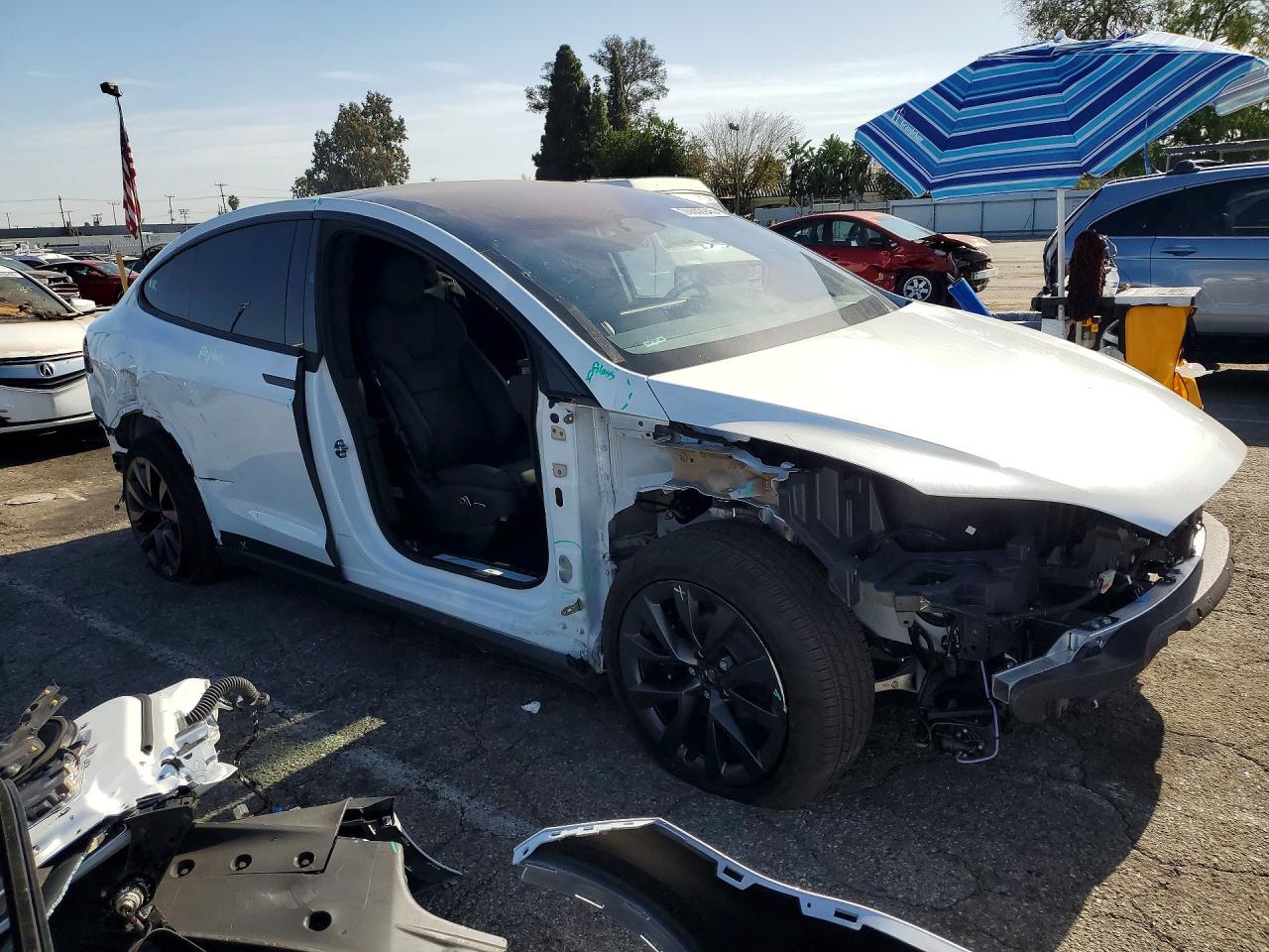 2025 TESLA MODEL X photo 4