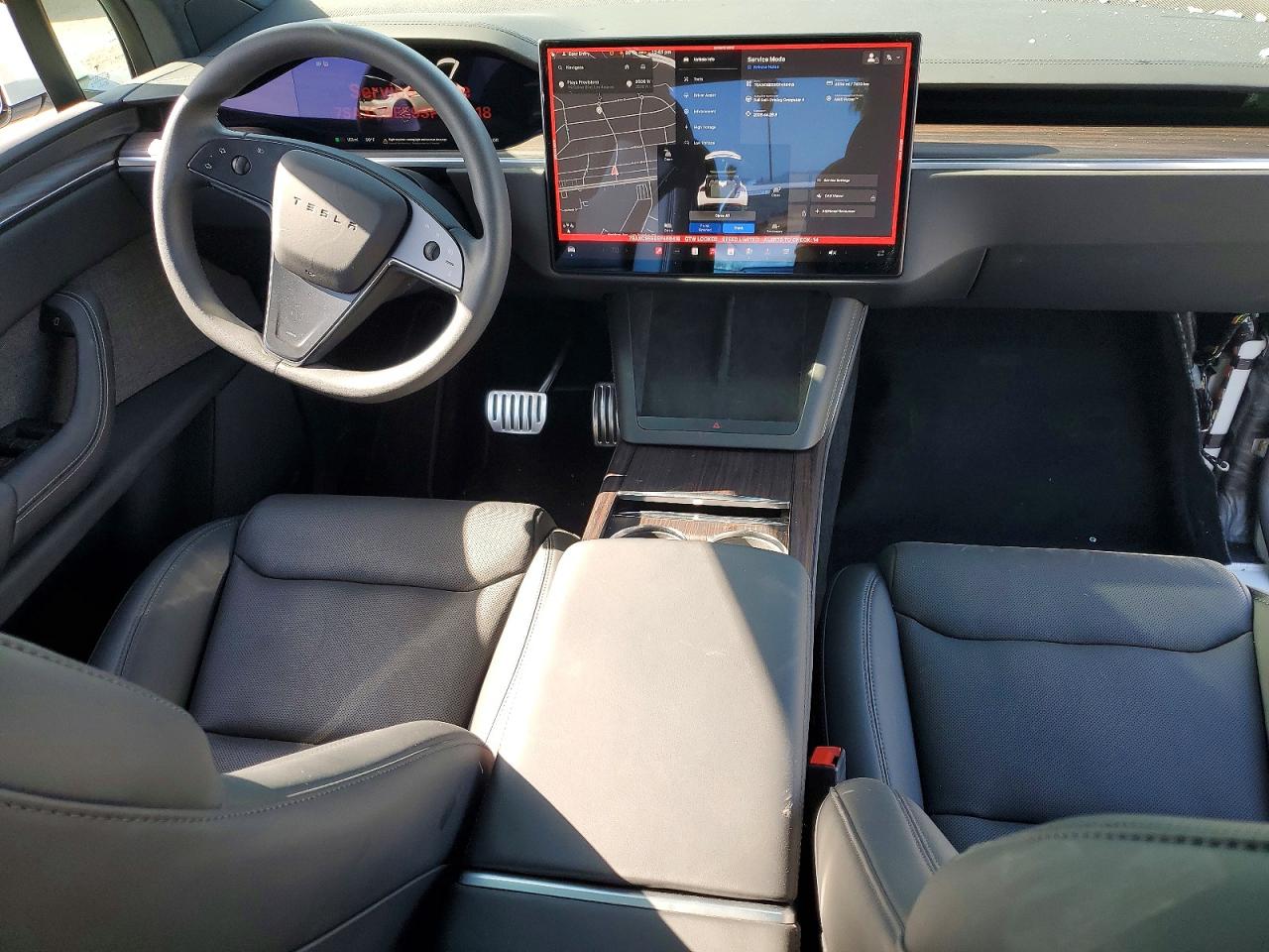 2025 TESLA MODEL X photo 8