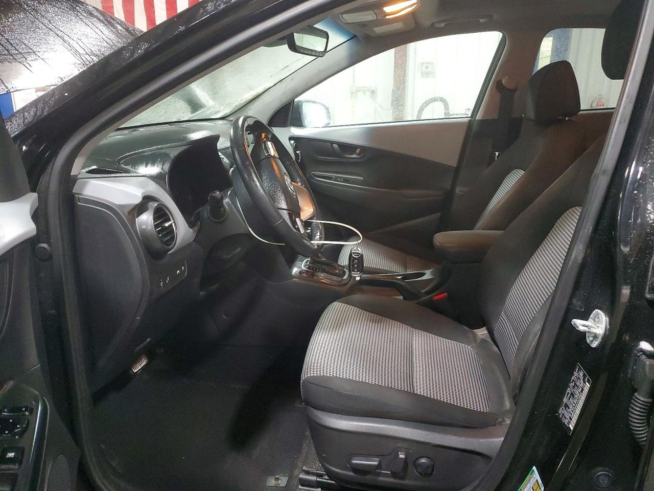 2020 HYUNDAI KONA SEL PLUS photo 13