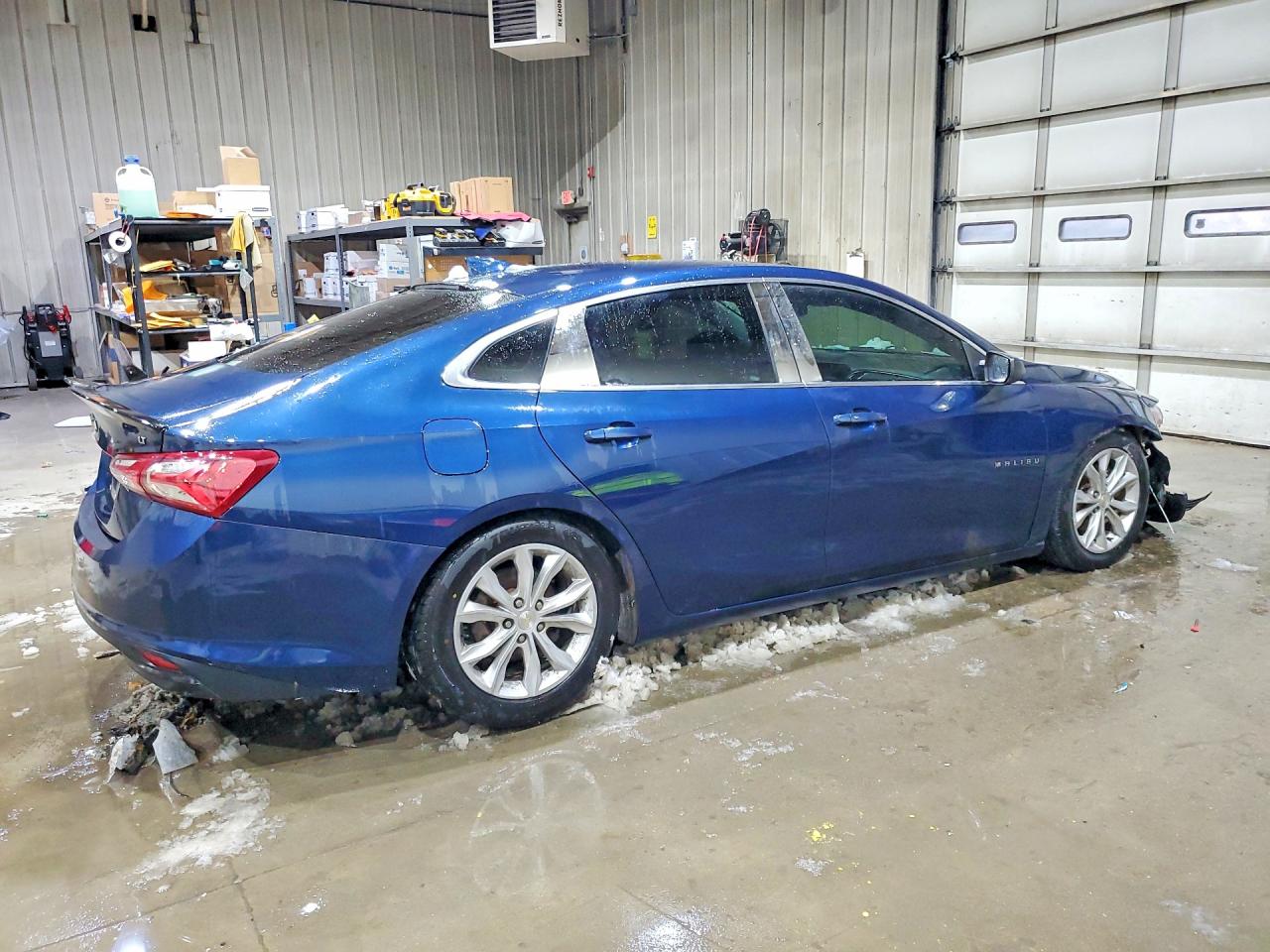 2020 CHEVROLET MALIBU LT photo 3