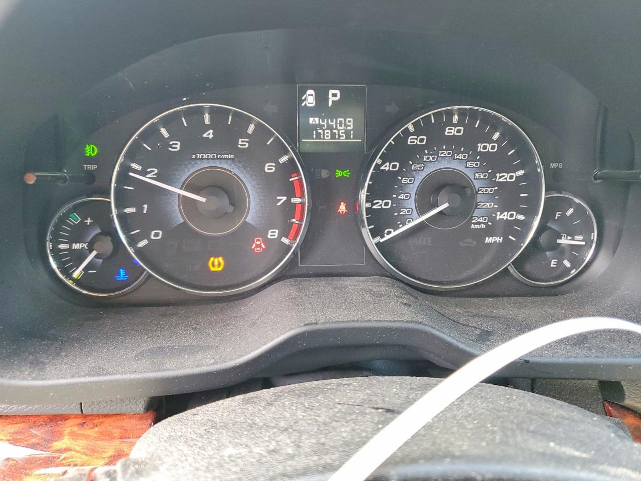 2010 SUBARU OUTBACK 2.5I LIMITED photo 9