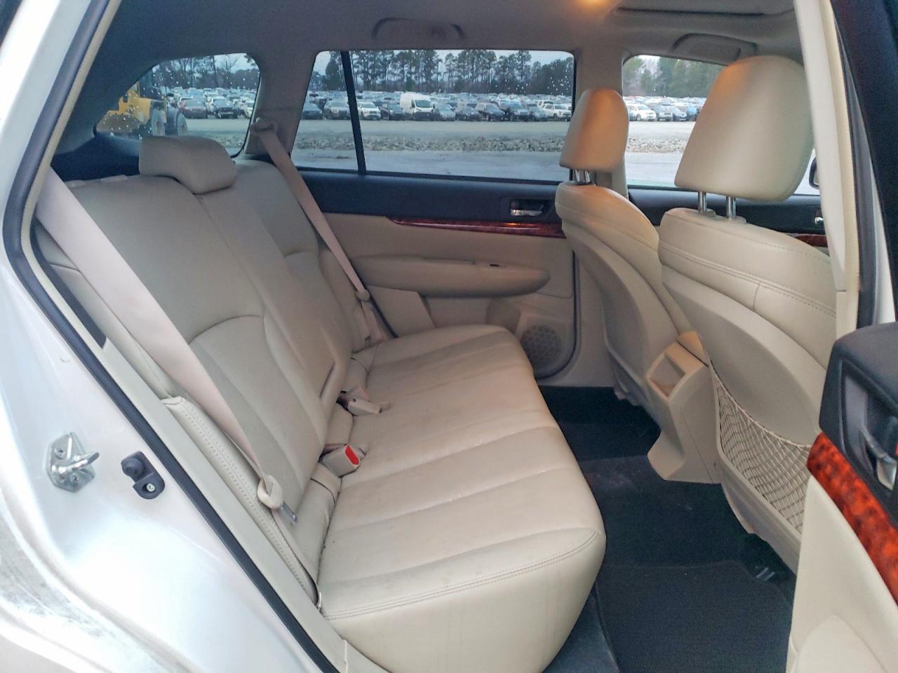 2010 SUBARU OUTBACK 2.5I LIMITED photo 11