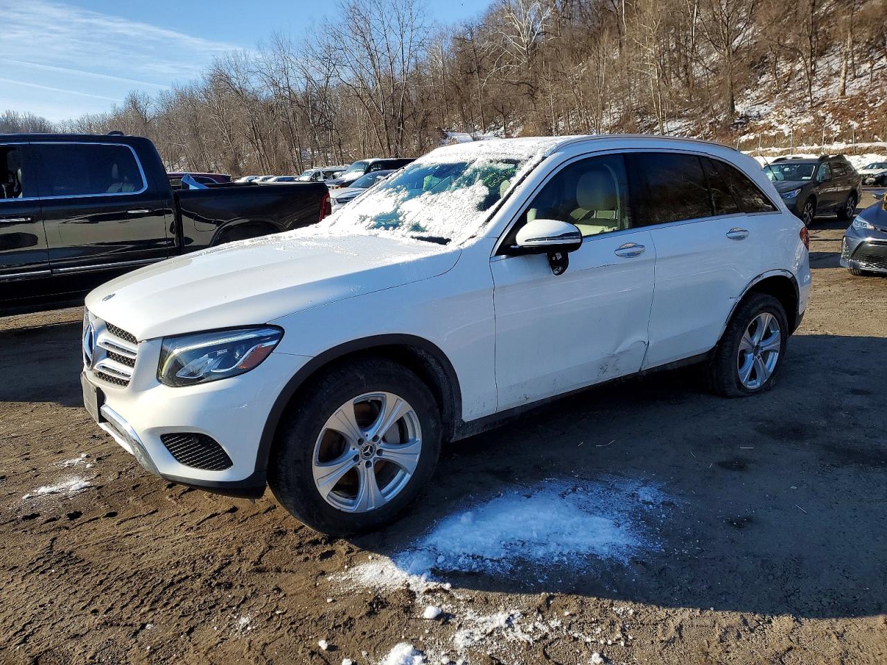 2018 MERCEDES-BENZ GLC