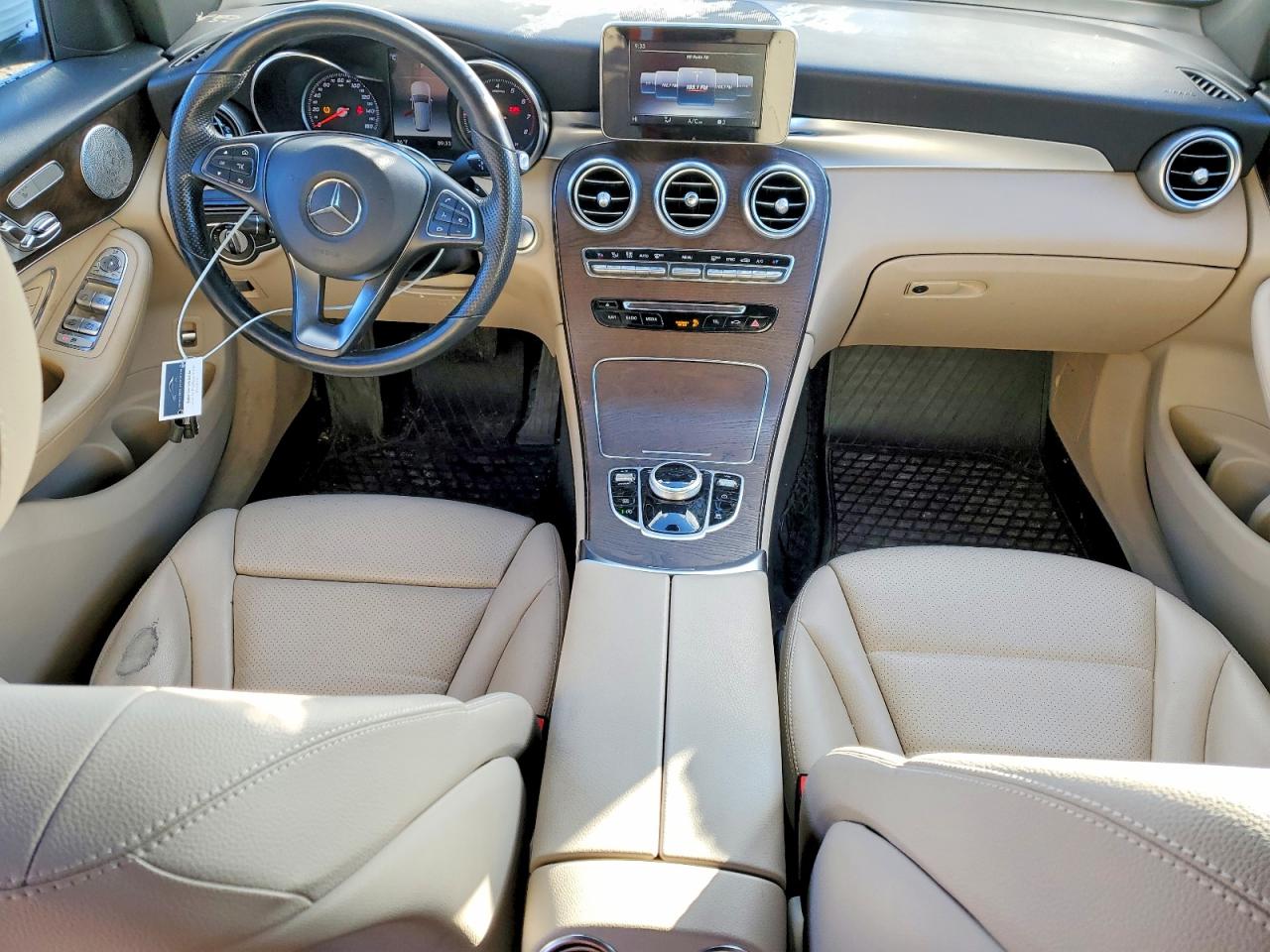 2018 MERCEDES-BENZ GLC 300 4MATIC photo 8