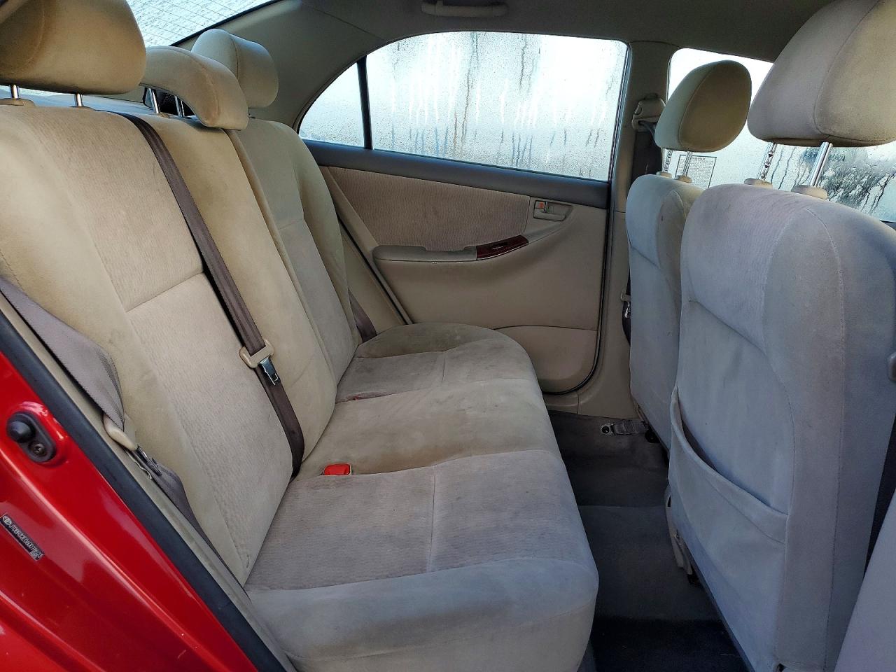 2006 TOYOTA COROLLA photo 10