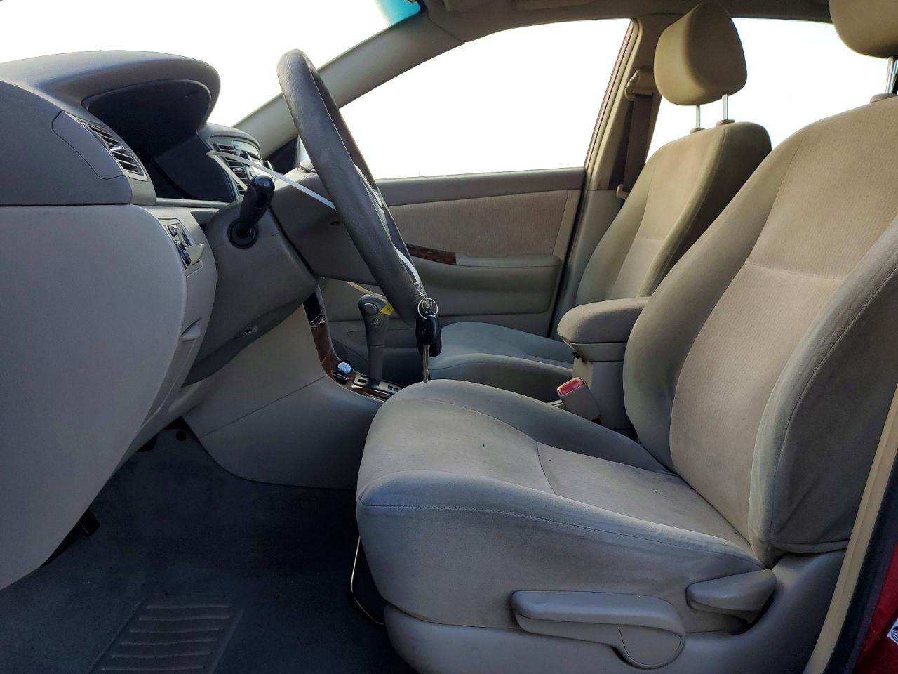 2006 TOYOTA COROLLA photo 7