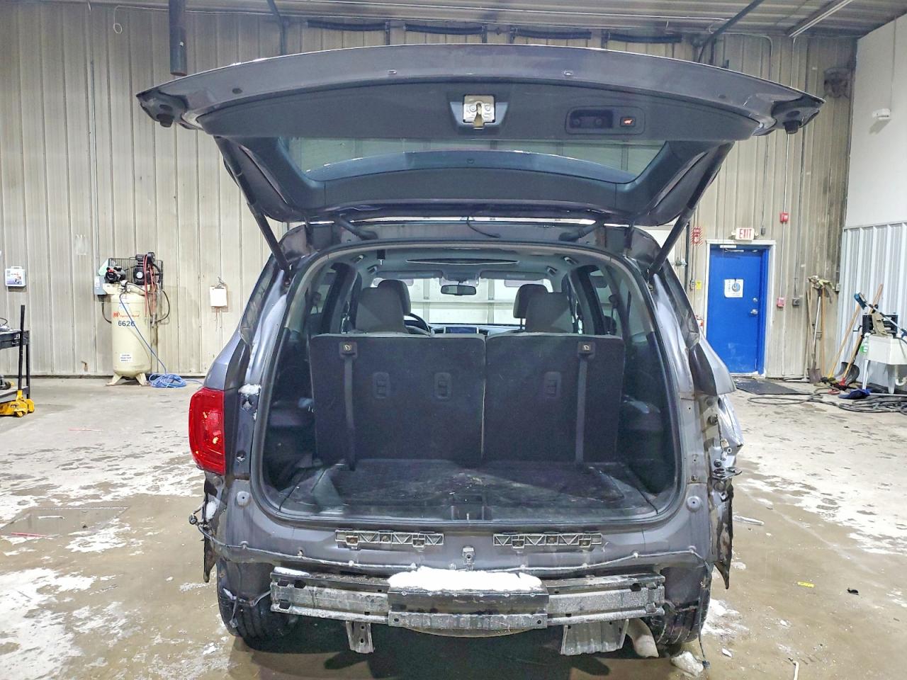 2016 HONDA PILOT EXLN photo 6