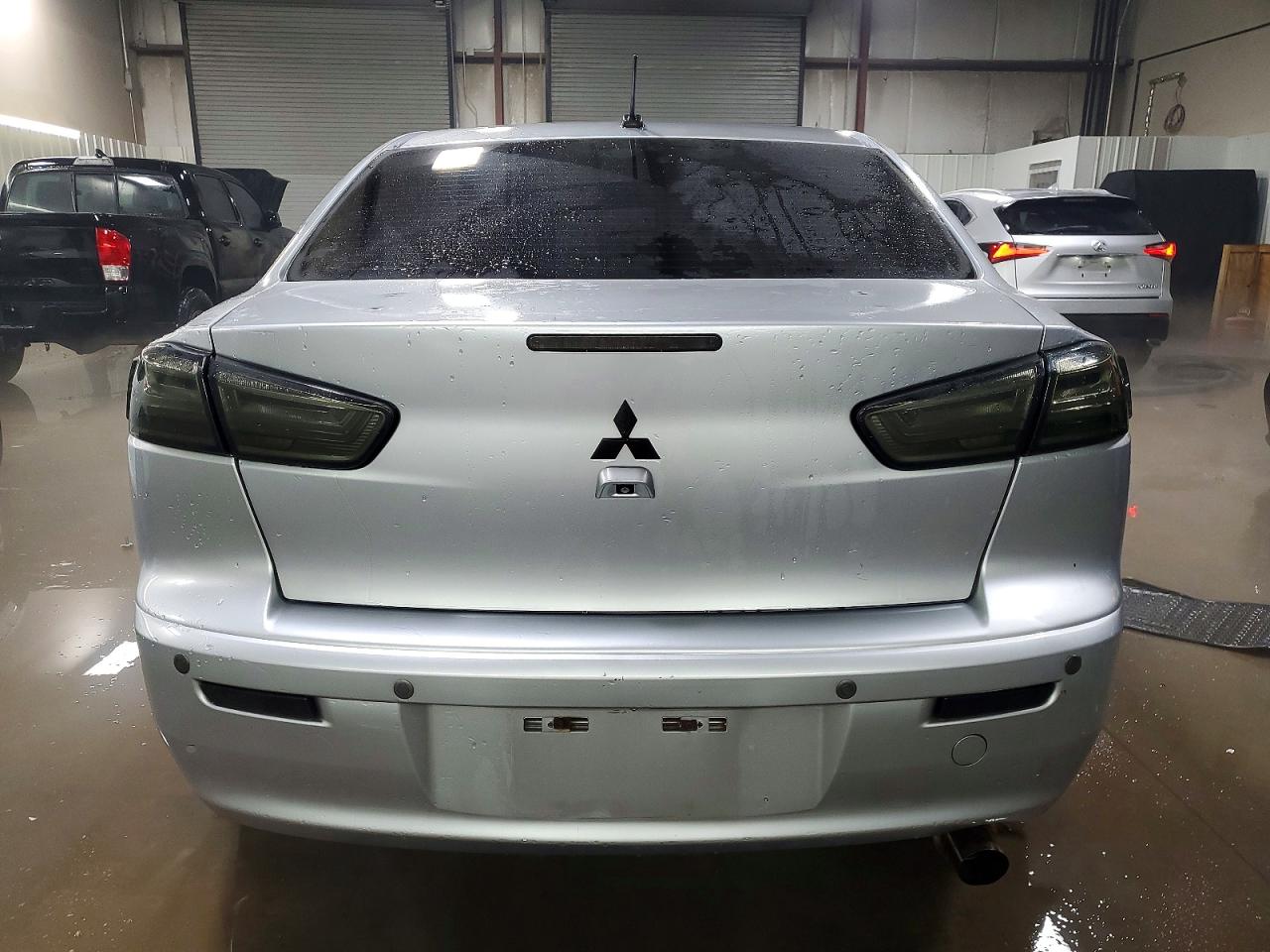 2014 MITSUBISHI LANCER SE photo 6