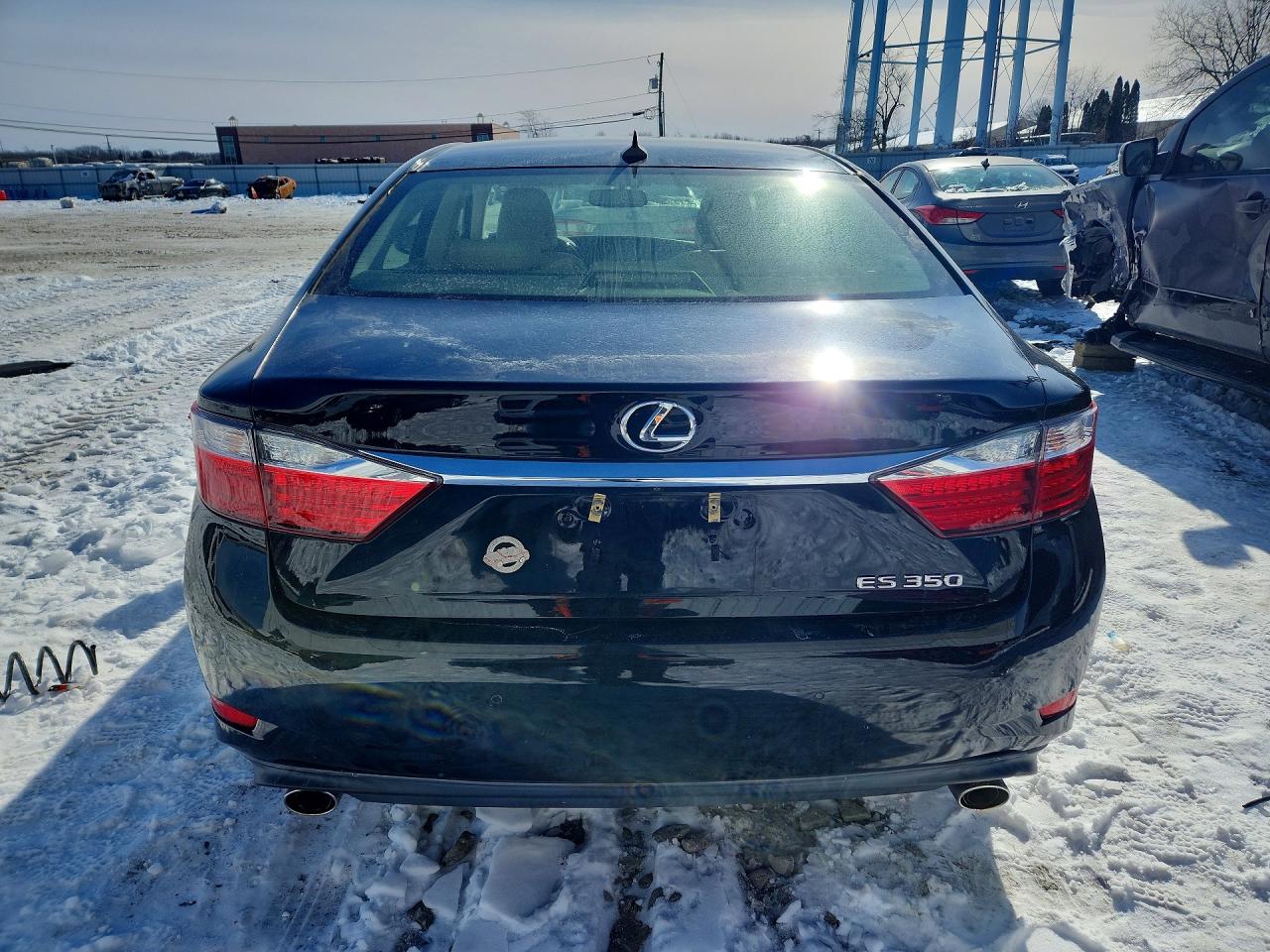 2013 LEXUS ES 350 photo 11