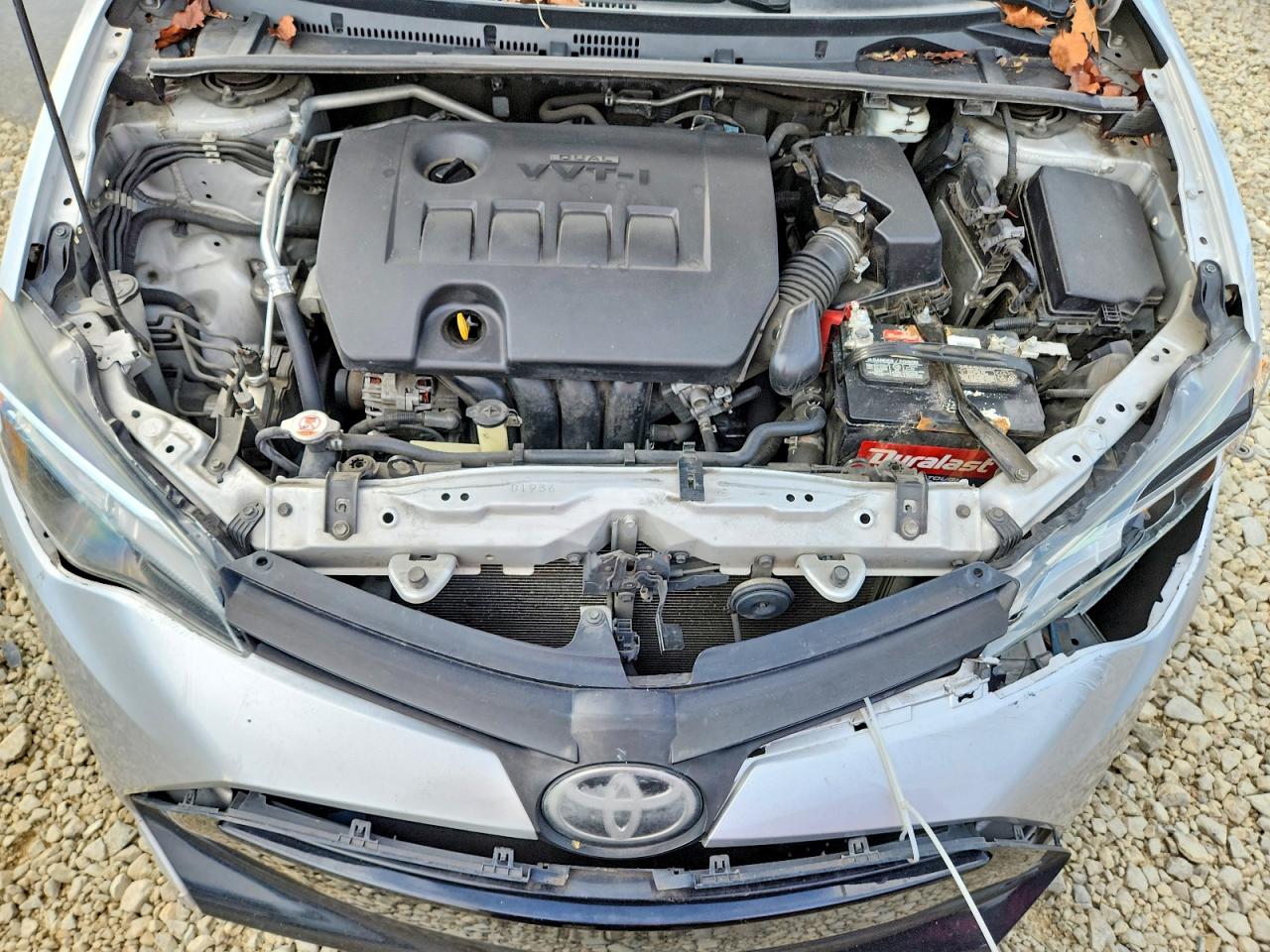 2019 TOYOTA COROLLA photo 21