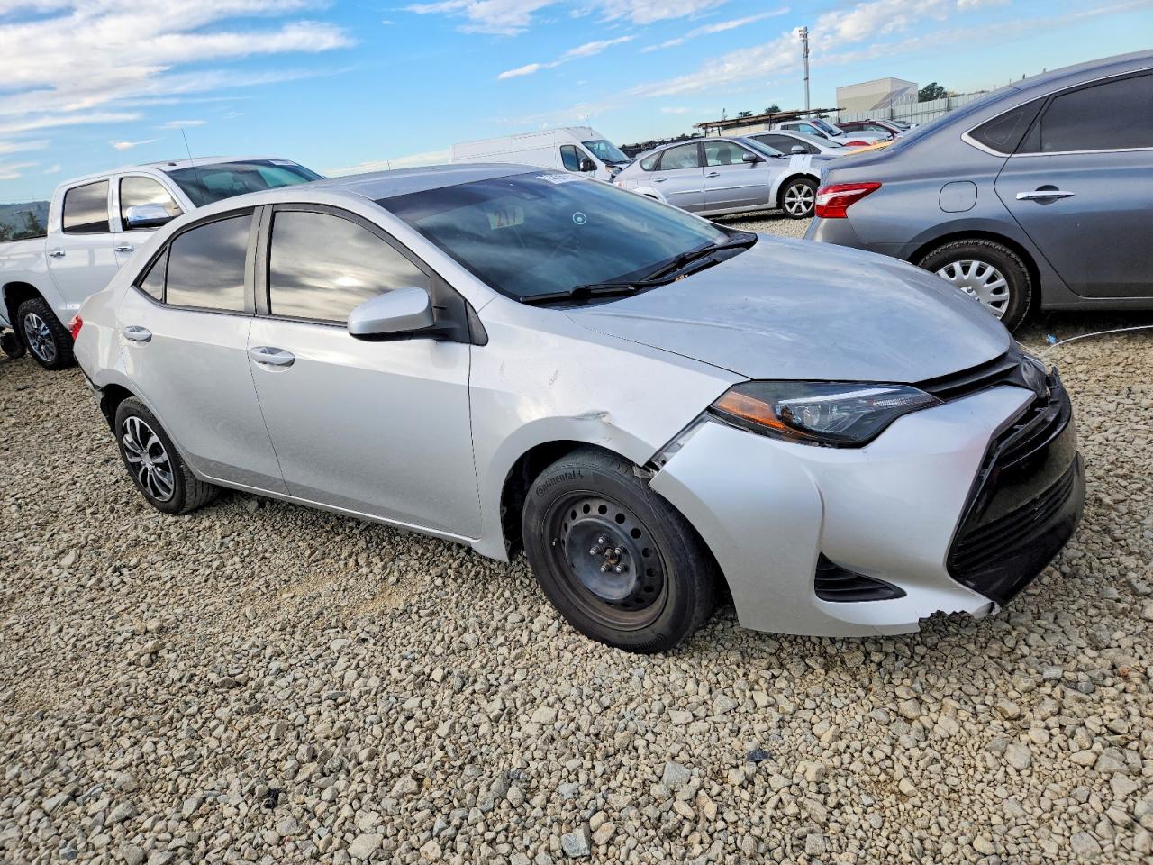 2019 TOYOTA COROLLA photo 7