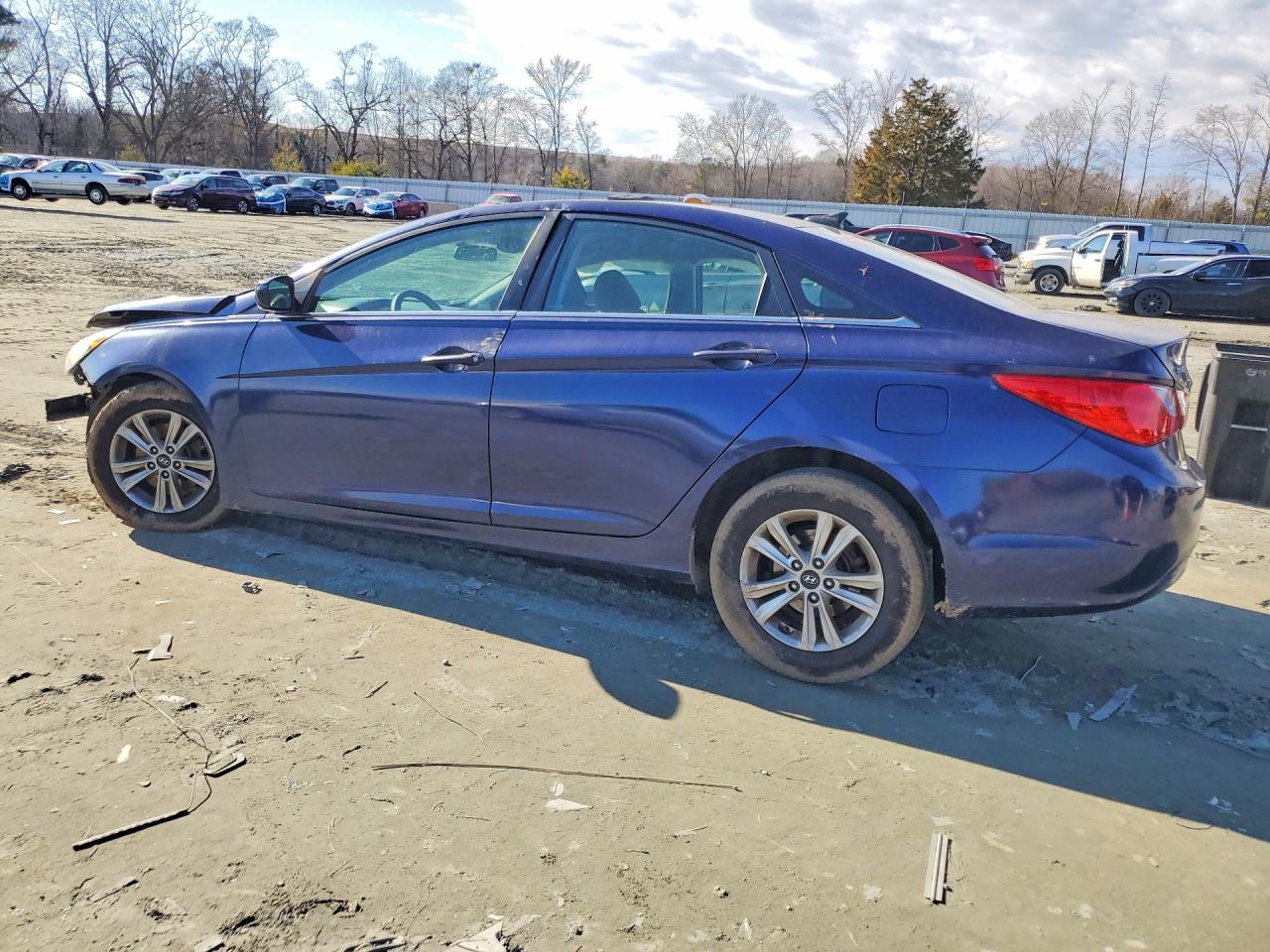 2011 HYUNDAI SONATA GLS photo 4