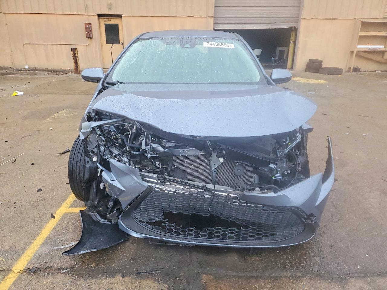 2021 TOYOTA COROLLA LE photo 5