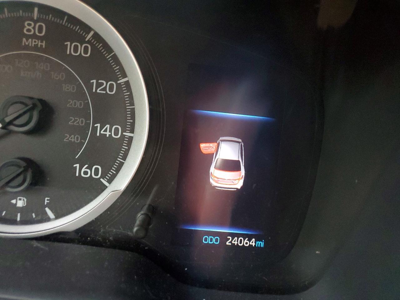 2021 TOYOTA COROLLA LE photo 9