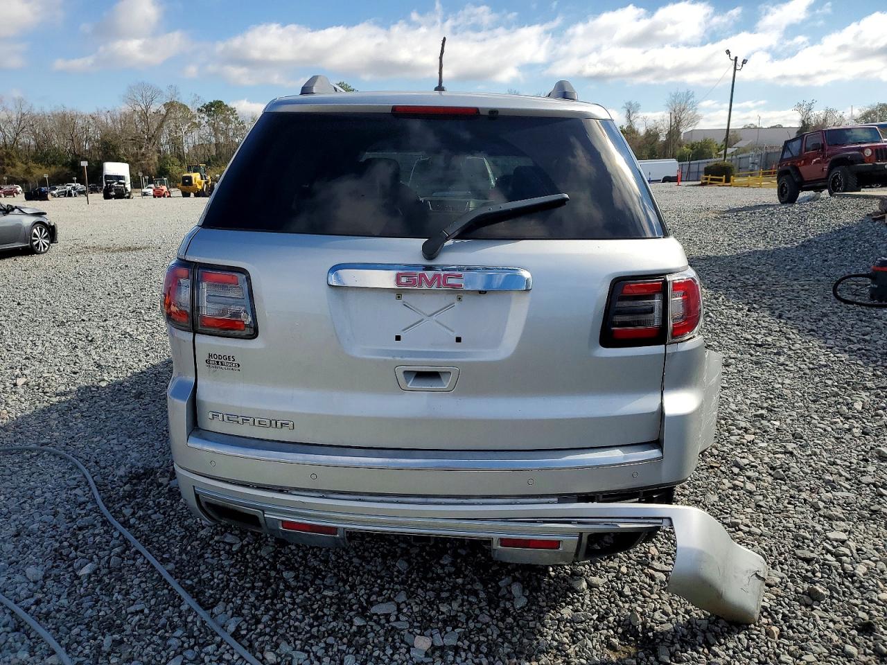 2014 GMC ACADIA DENALI photo 16