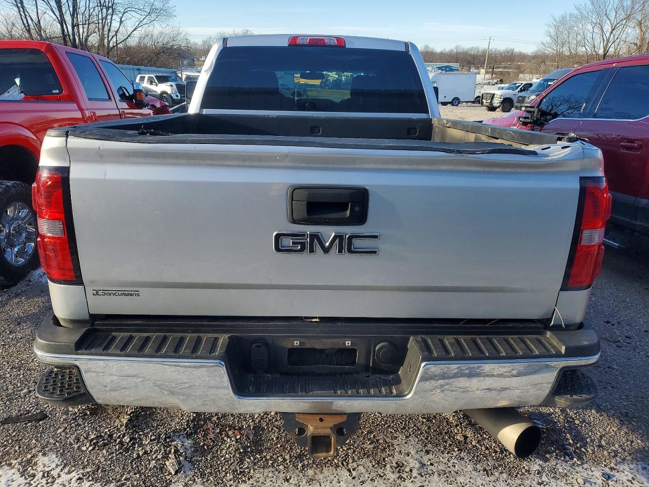 2017 GMC SIERRA K2500 HEAVY DUTY photo 11