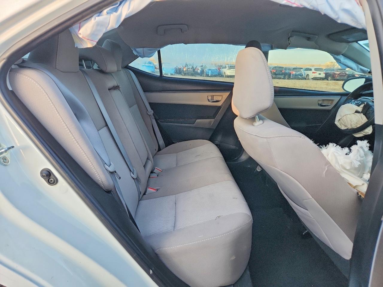 2016 TOYOTA COROLLA LE photo 28