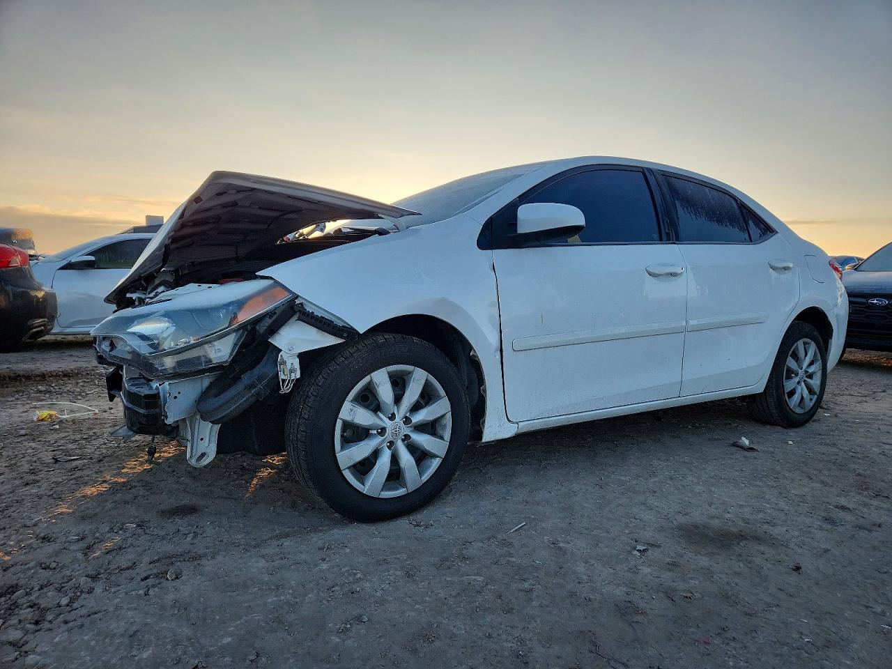 2016 TOYOTA COROLLA