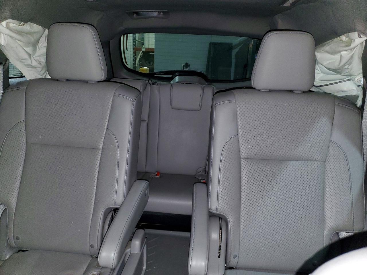 2016 TOYOTA HIGHLANDER LIMITED photo 10