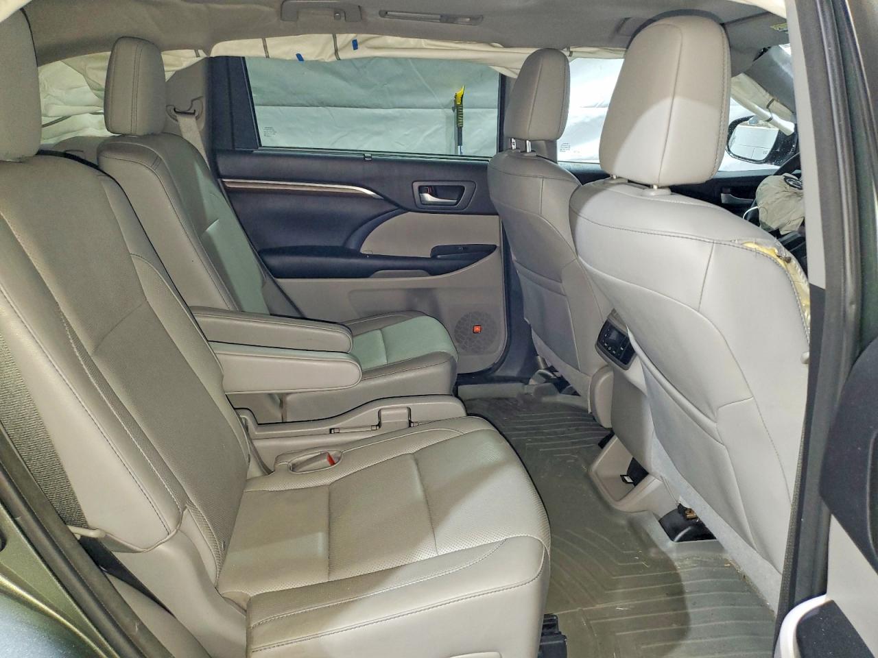 2016 TOYOTA HIGHLANDER LIMITED photo 11
