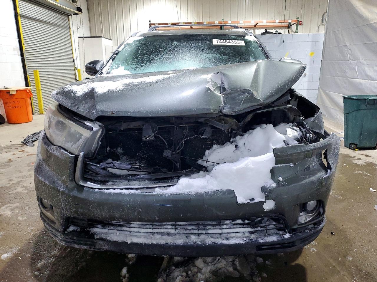 2016 TOYOTA HIGHLANDER LIMITED photo 5