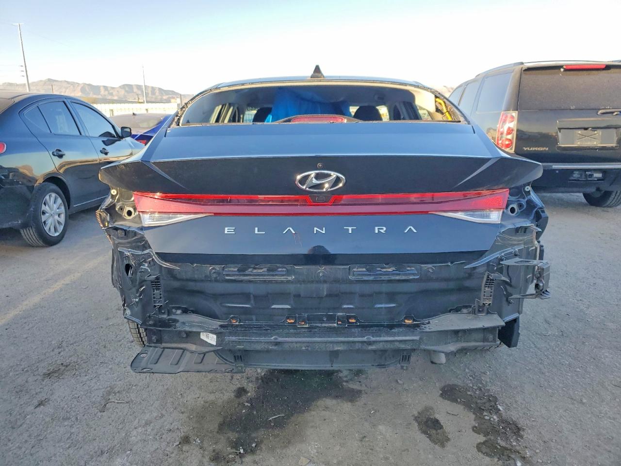 2022 HYUNDAI ELANTRA SEL photo 16