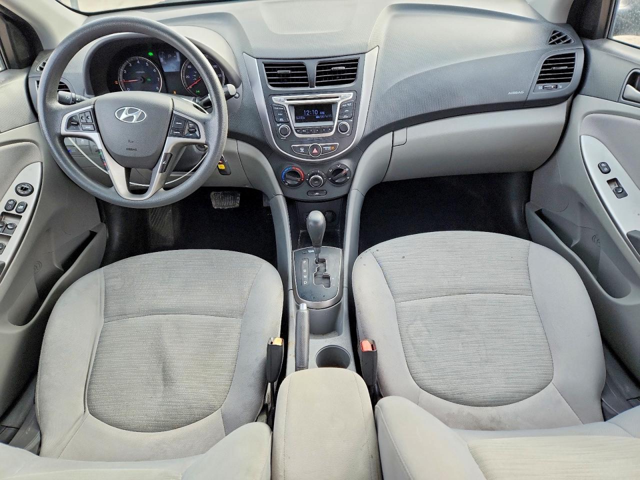 2016 HYUNDAI ACCENT SE photo 22