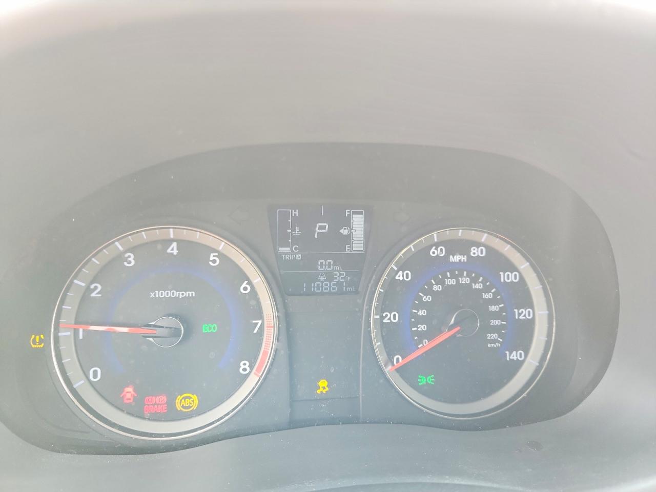 2016 HYUNDAI ACCENT SE photo 25