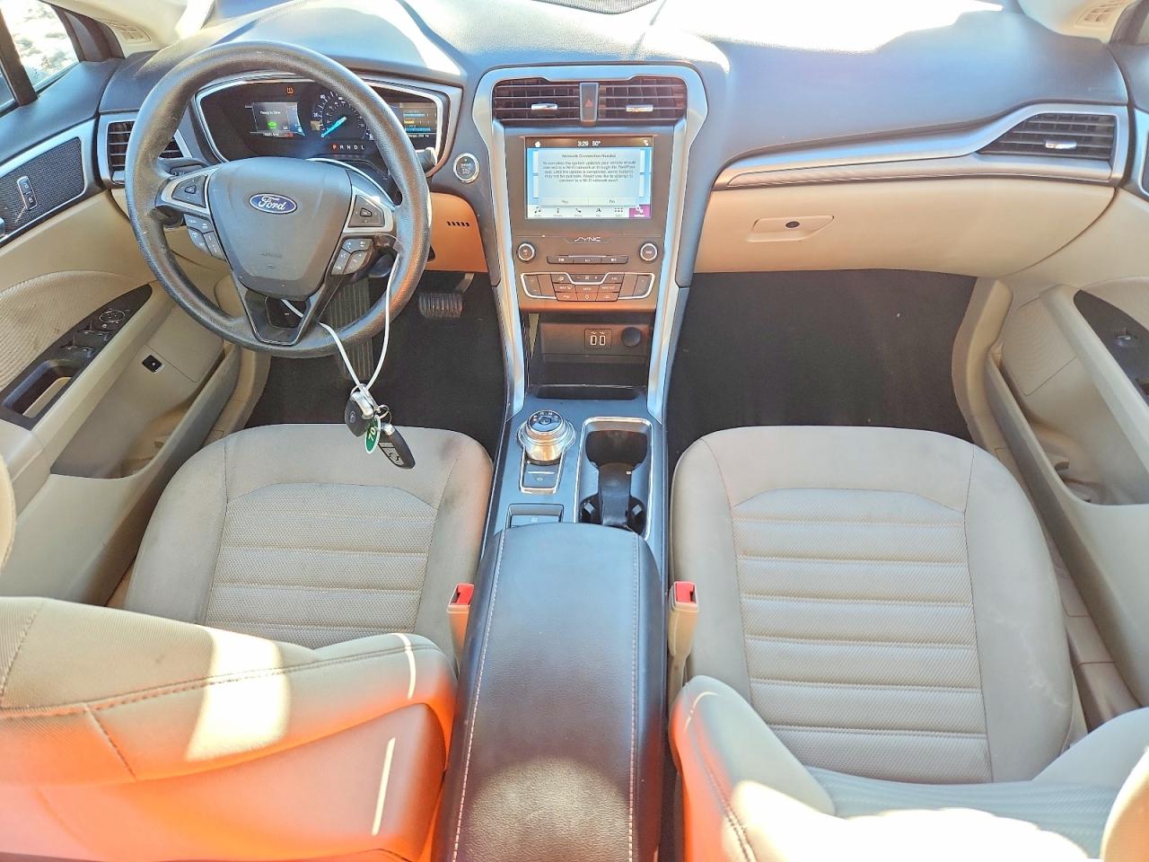 2019 FORD FUSION SE photo 8