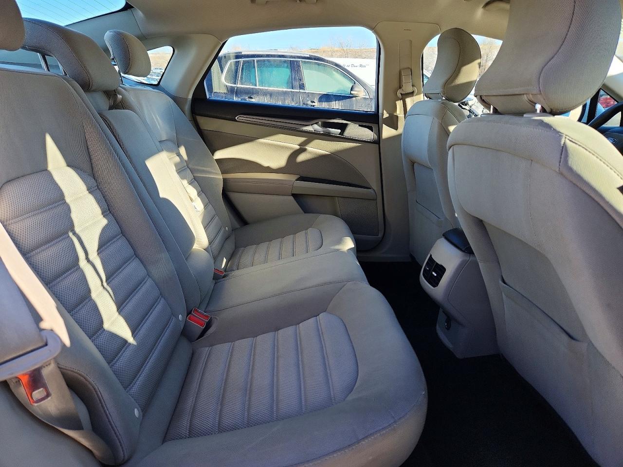 2019 FORD FUSION SE photo 10