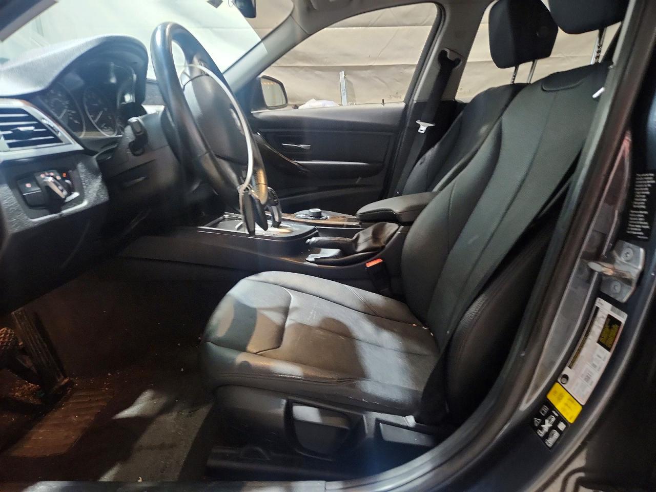 2016 BMW 320 XI photo 13