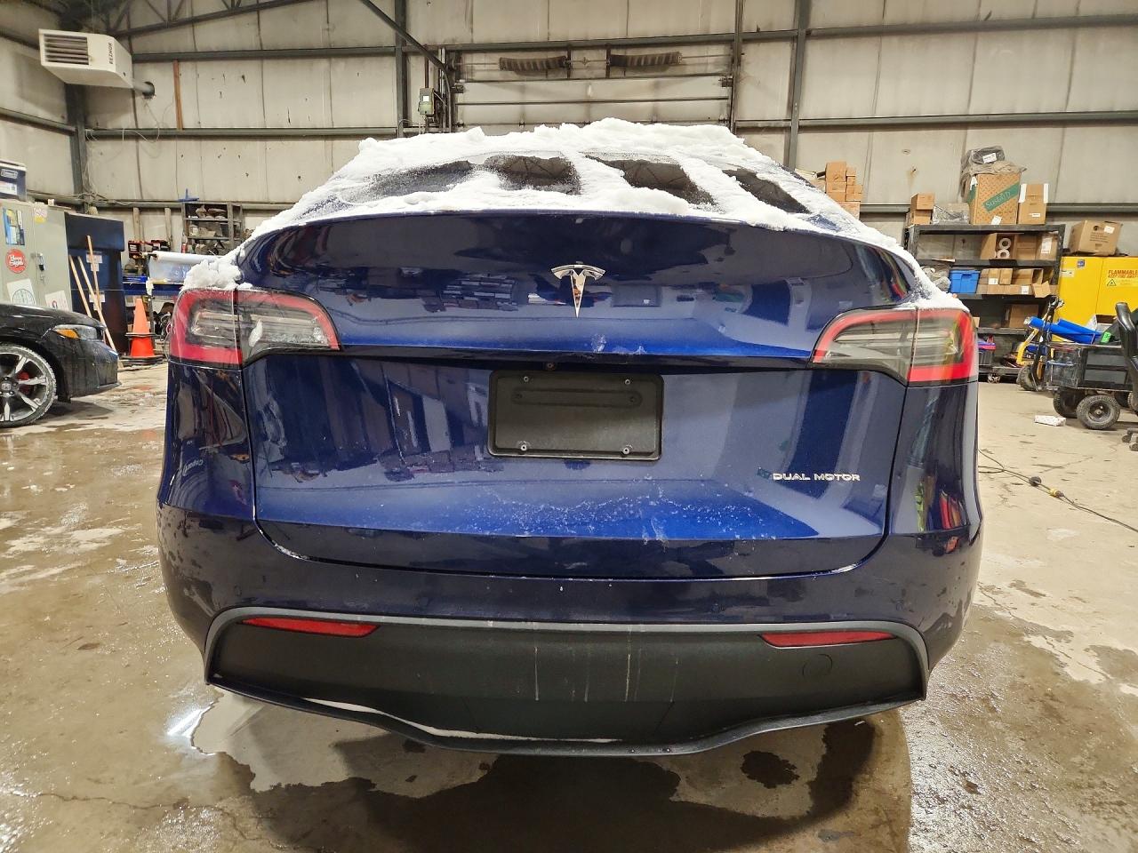 2021 TESLA MODEL Y photo 11